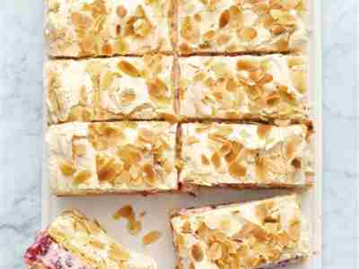 Knusperbaiser-Kuchen mit Himbeeren