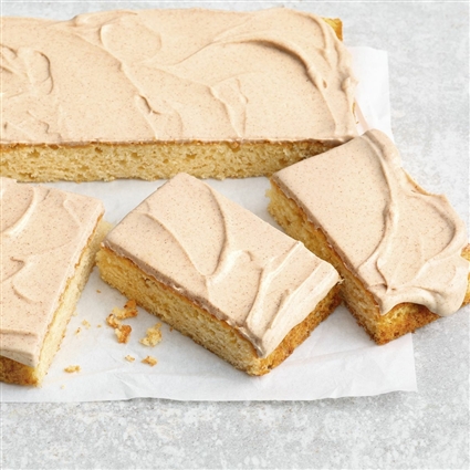 Apfelmus-Kuchen mit Zimtglasur