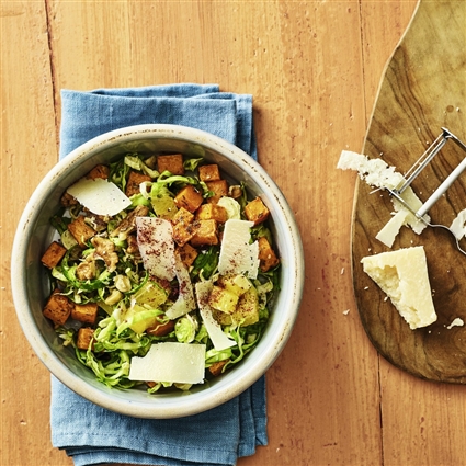 Rosenkohlsalat mit Süßkartoffel