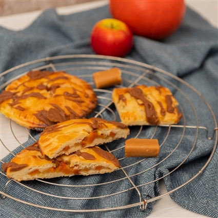Apfeltaschen mit Kürbis und Salzkaramell
