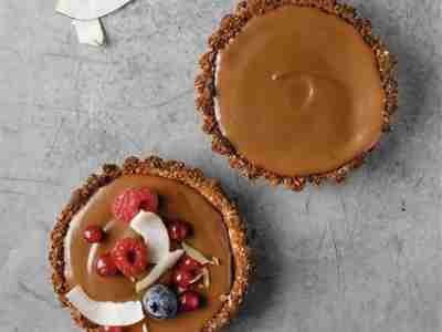 Vegane Schokoladen-Granola-Tartelettes