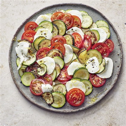 Zucchini-Tomaten-Salat