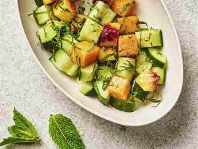 Fruchtiger Gurkensalat