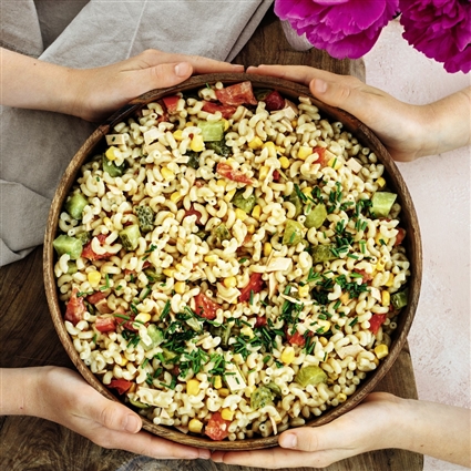 Bunter Nudelsalat mit Vollkornpasta