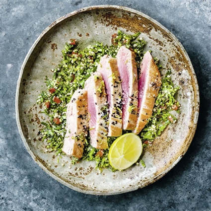 Thunfisch mit Quinoa-Salat
