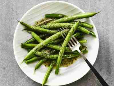 Bohnensalat mit Dill-Senf-Dressing