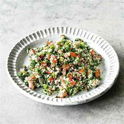Israelischer Petersiliensalat