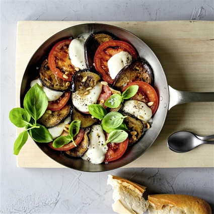 Caprese mit Balsamico-Auberginen