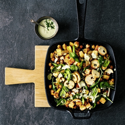 Warmer Kichererbsensalat Blumenkohl und Dukkah