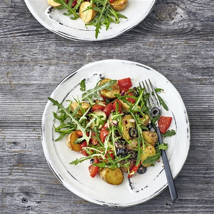 Backkartoffelsalat mit Rucola