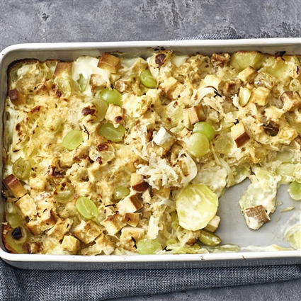 Kartoffelauflauf mit Tofu und Sauerkraut