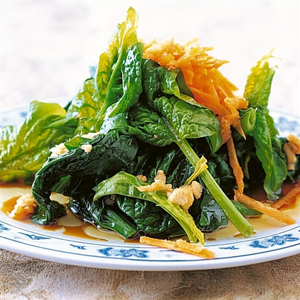 Spinatsalat mit Ingwer