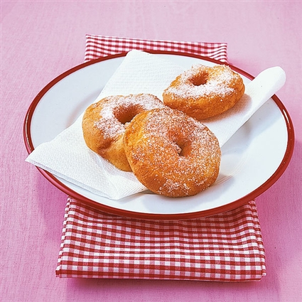 Apfelküchlein in Butterschmalz