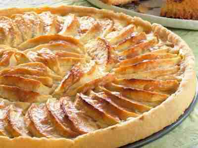 Apfeltarte mit Rahmguss
