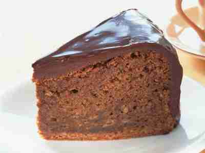 Schokoladenkuchen nach Sacher Art