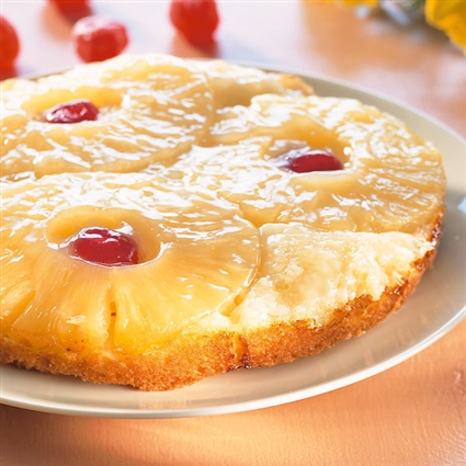 Ananaskuchen mit Kirschen