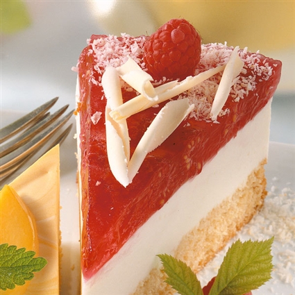 Himbeertorte mit weißer Schokolade