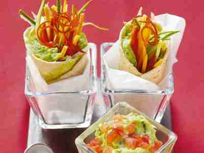 Avocadocreme mit Tortillas