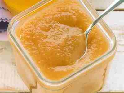 Apfelmus mit Ahornsirup