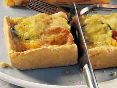 Warmer Zucchinikuchen