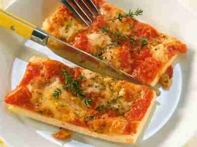 Bunte Familienpizza