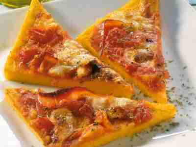 Glutenfreie Pizza aus Polenta