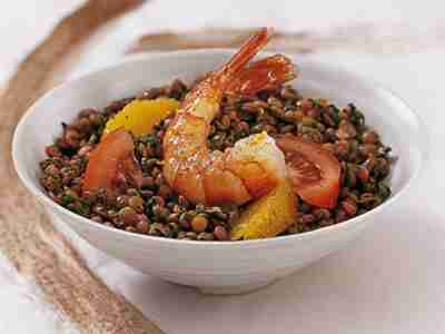 Linsensalat mit Orangen und Garnelen
