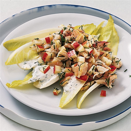 Gefüllter Chicorée mit Forellenfilet
