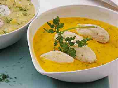 Möhrensuppe mit Forellenklößchen