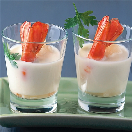 Zitronengrassuppe mit Garnelen