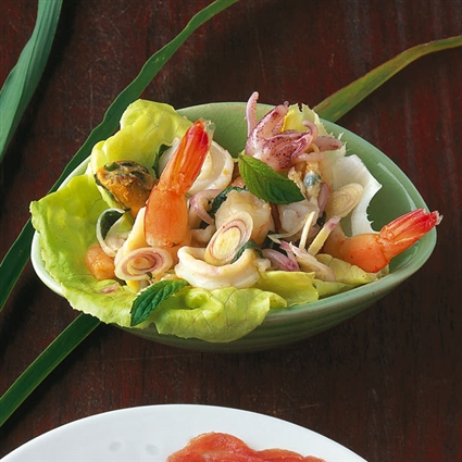 Asiatischer Meeresfrüchtesalat (scharf)