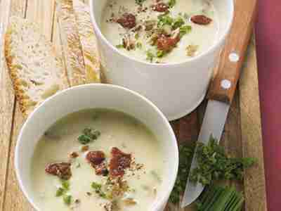 Kartoffelcremesuppe mit Steinpilzen