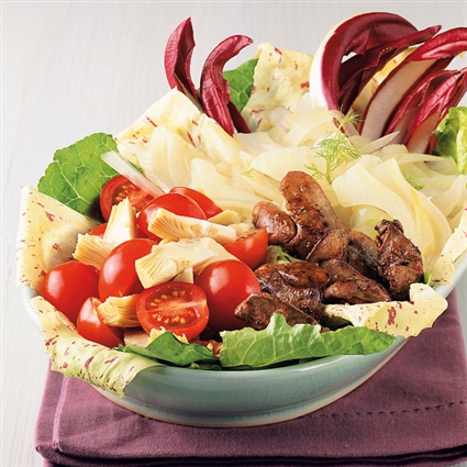 Salat mit gebratener Hähnchenleber