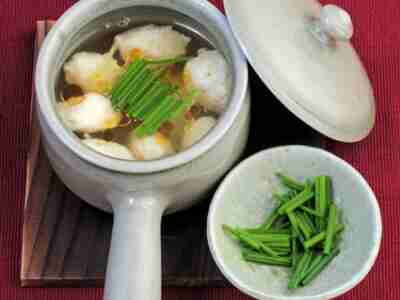 Ingwersuppe mit Fischklößchen