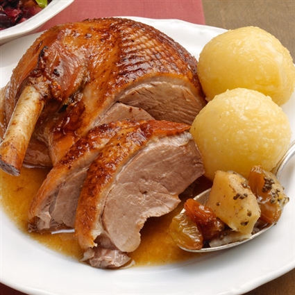 Gefüllte Gans mit Blaukraut