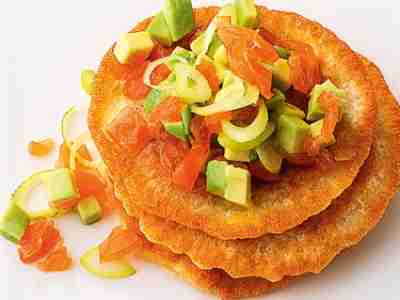 Blini mit Lachstatar