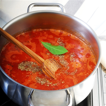Grundrezept Tomatensauce