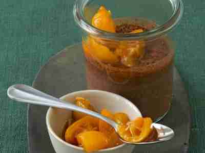 Schokocreme mit Kumquat-Ragout