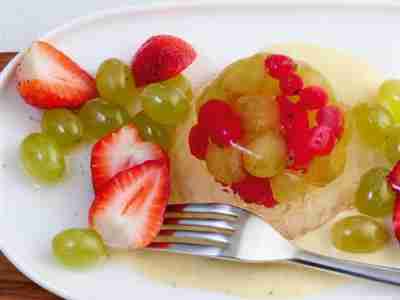 Fruchtsalat mit Proseccogelee