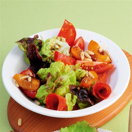Eichblattsalat mit Salami