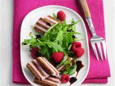 Pumpernickelsalat mit Himbeeren