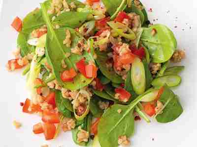 Bulgursalat mit Babyspinat