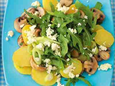Grüner Kartoffelsalat