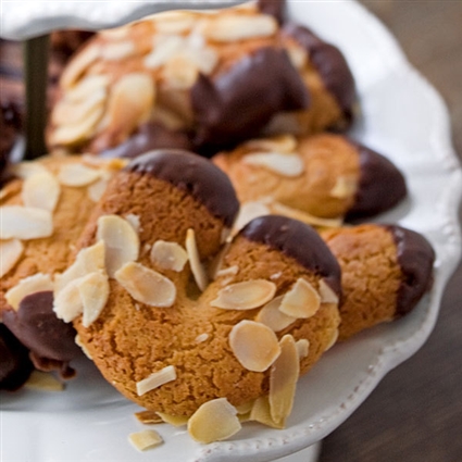Mandelhörnchen mit Vollmilchschokolade