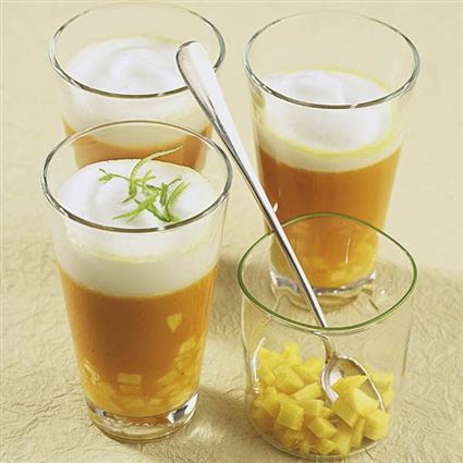 Möhren-Mango-Cappuccino