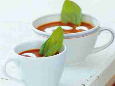 Tomatensuppe mit Suppentrick