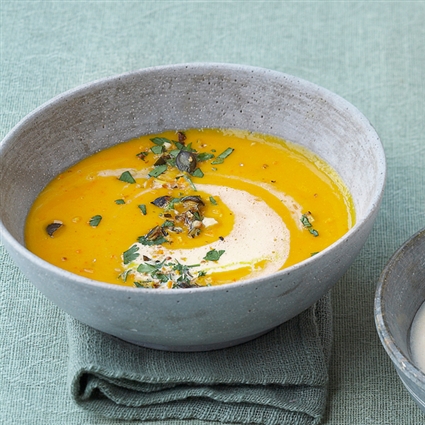 Cremige Kürbis-Orangen-Suppe
