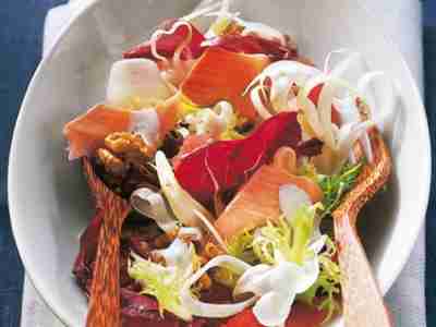 Fenchelsalat mit Räucherforelle