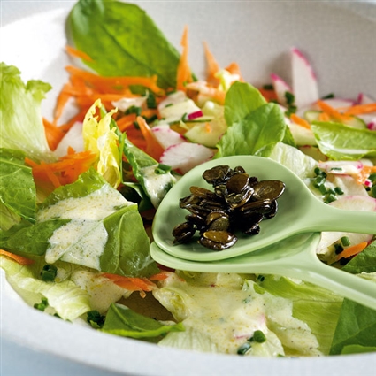 Bunter Mai-Salat