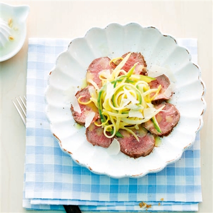 Rosa Kalbsfilet mit Spargel-Linguine